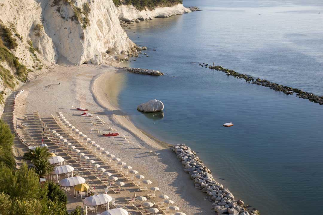 Hotel Eden Gigli Numana Exteriér fotografie